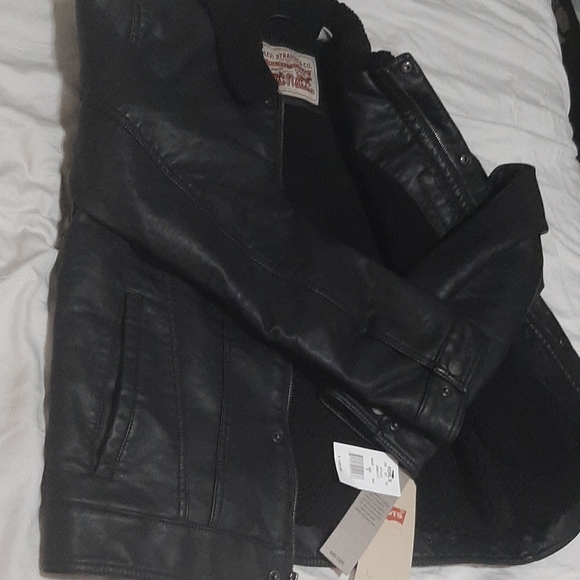 Levi leather jacket - Picture 5 of 5